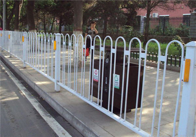 京式道路隔離柵